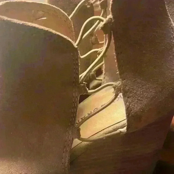 Lucky Brand wedge sandal. Slip on style size 9. Very good condition. - Picture 16 of 16